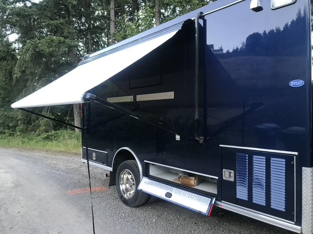 2009 Ford F-550 Super Duty XLT