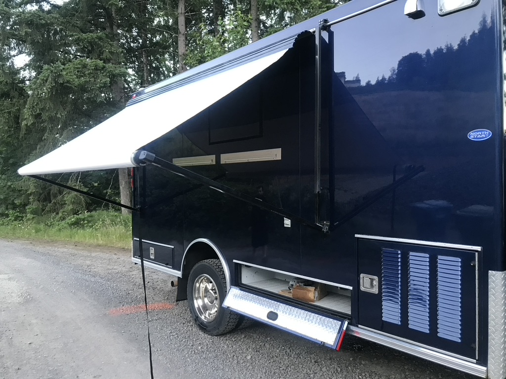 2009 Ford F-550 Super Duty XLT