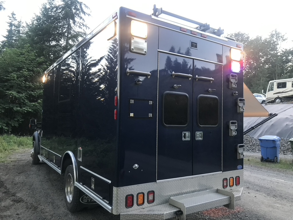 2009 Ford F-550 Super Duty XLT