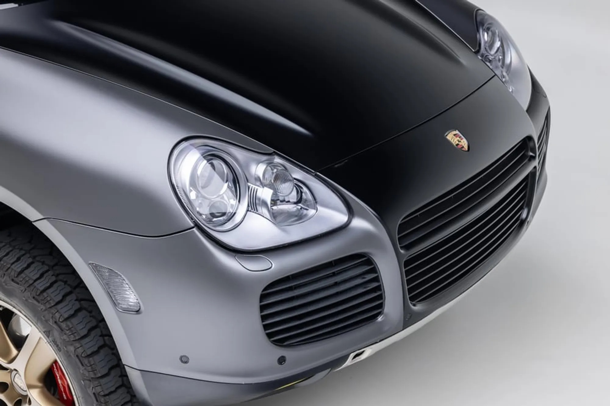 Modified 2003 Porsche Cayenne Turbo