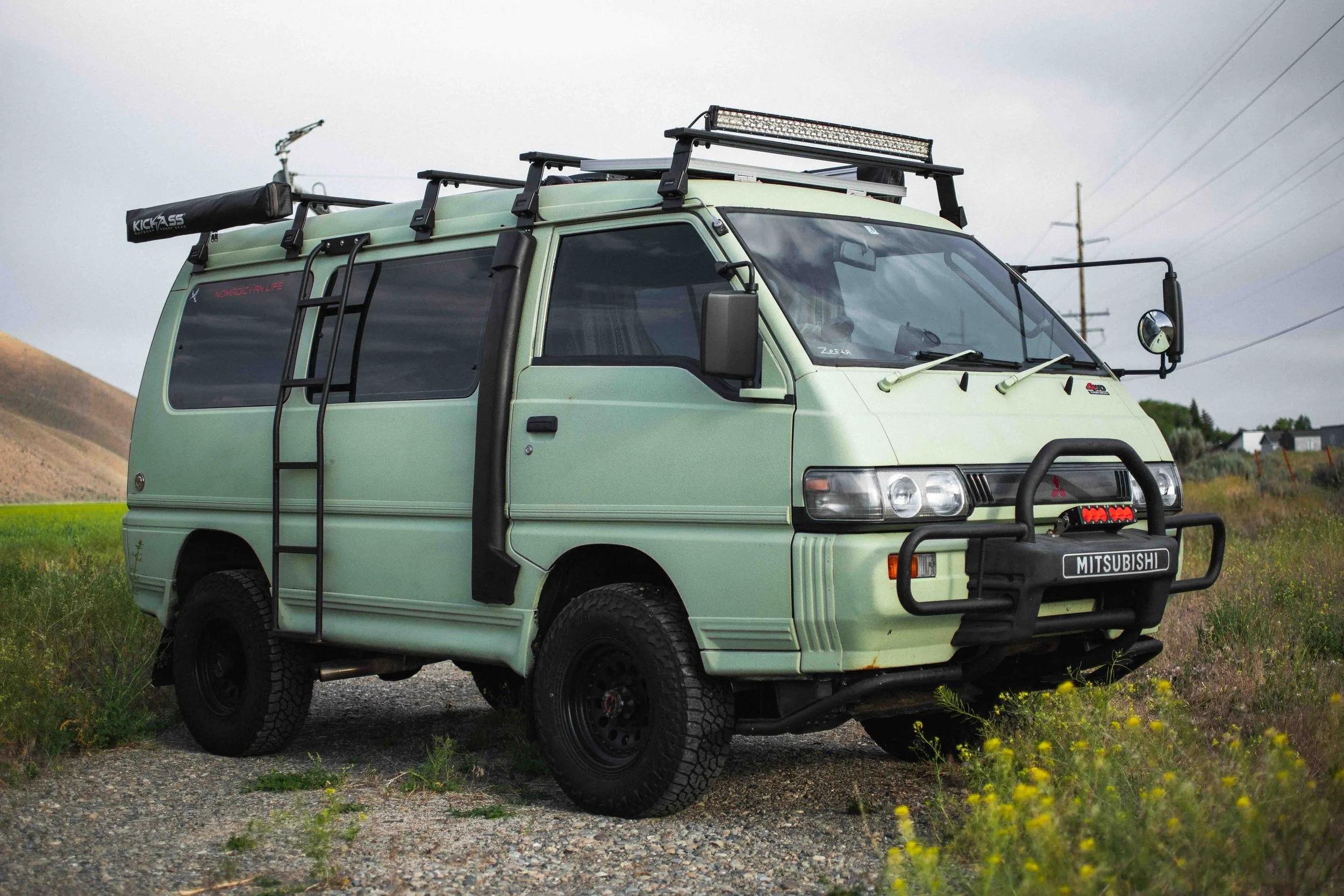 1995 Mitsubishi Delica L300 Star Wagon