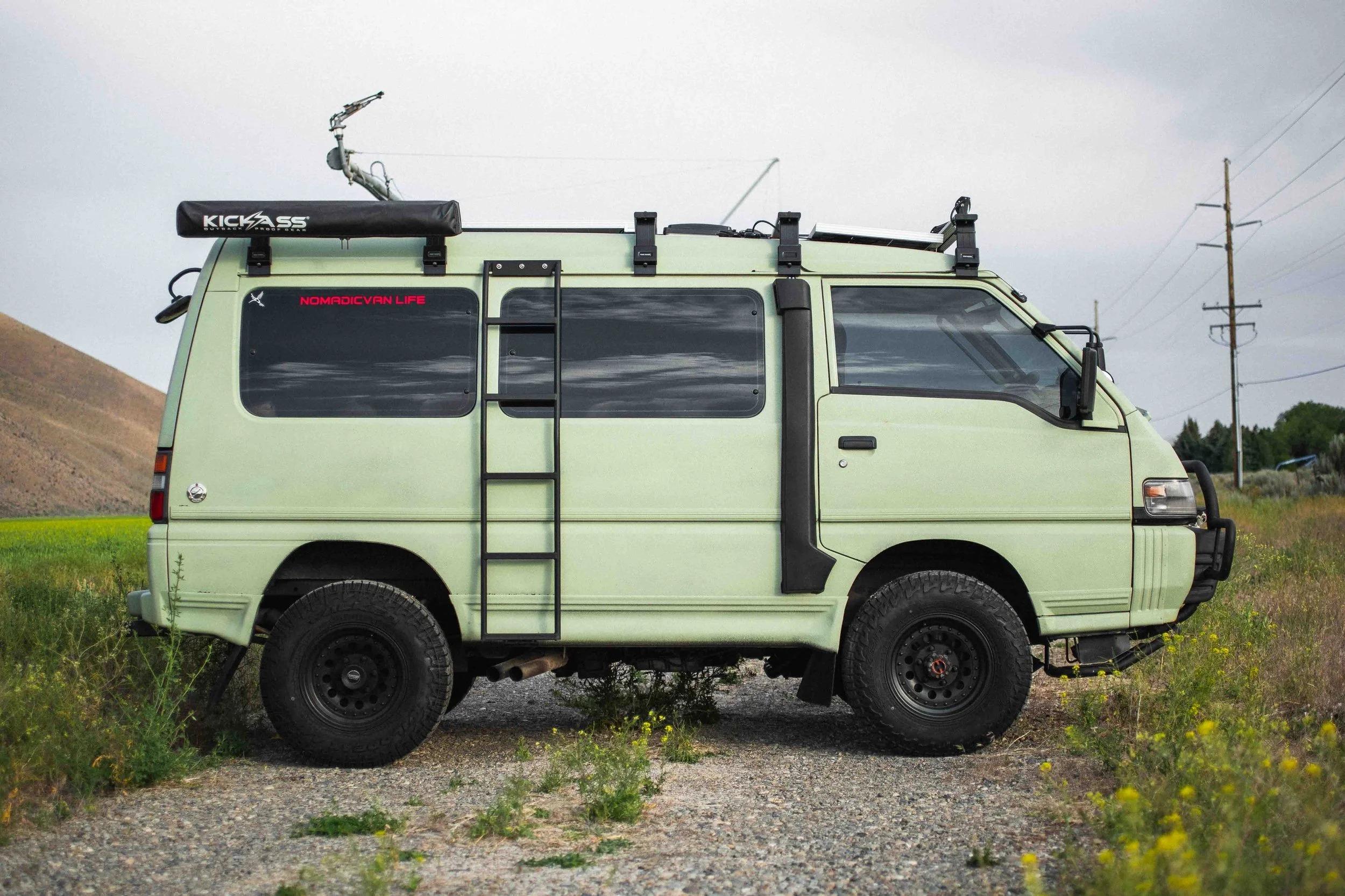 1995 Mitsubishi Delica L300 Star Wagon