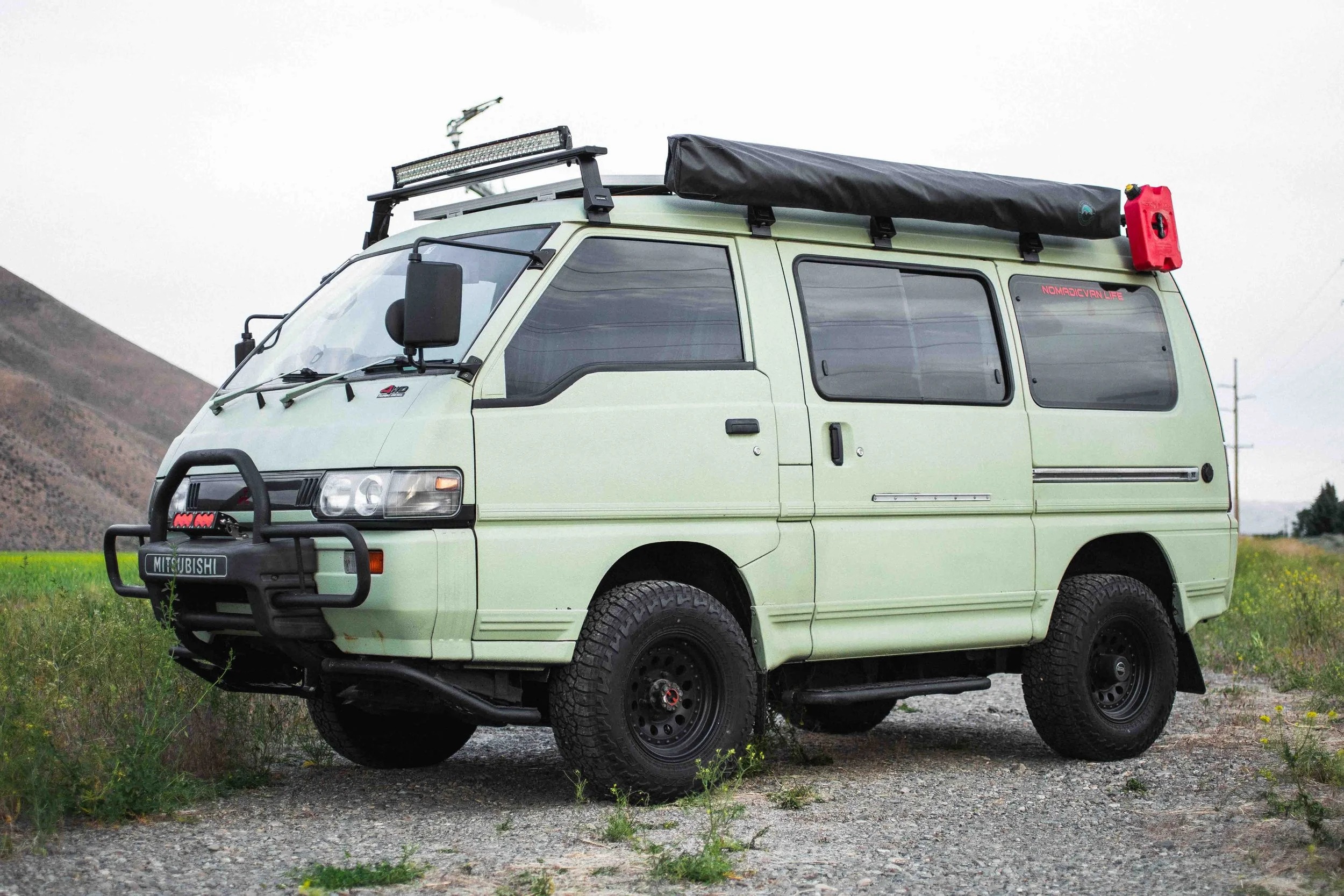 1995 Mitsubishi Delica L300 Star Wagon