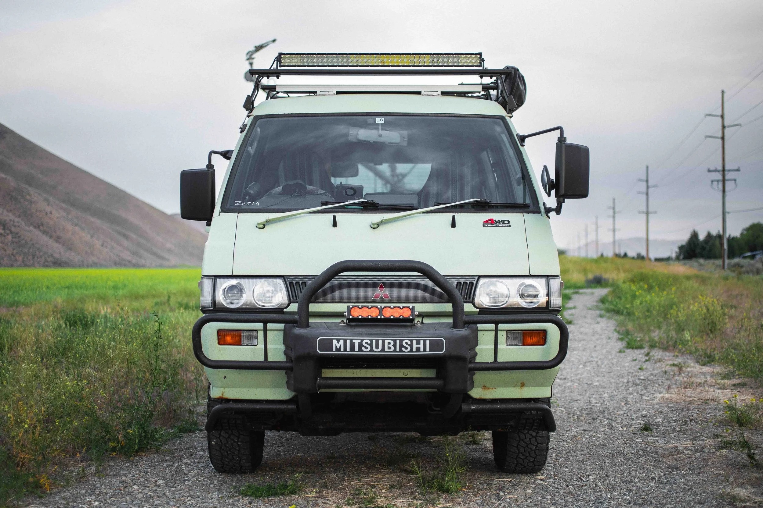 1995 Mitsubishi Delica L300 Star Wagon