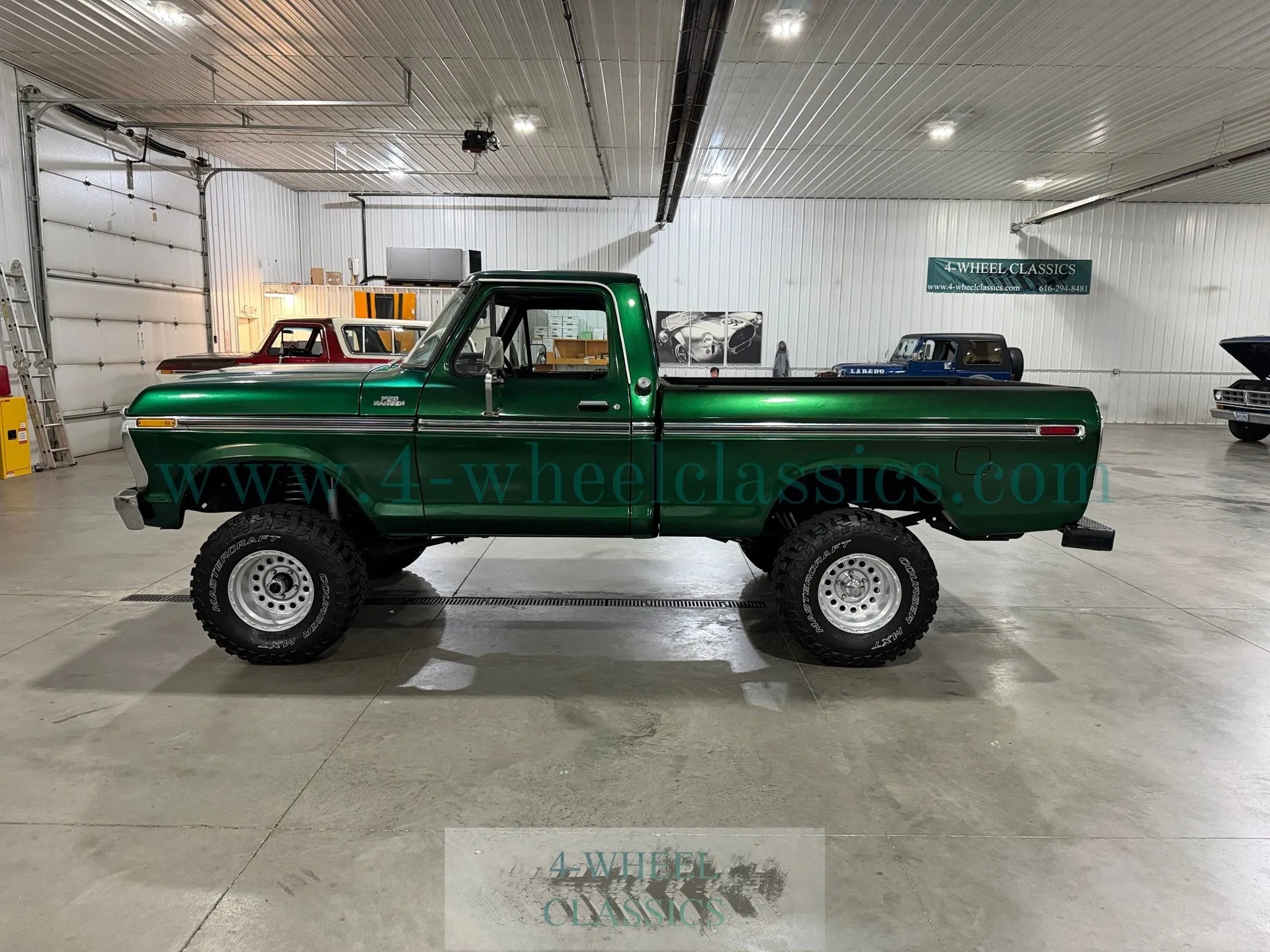 1977 Ford F-150 Short Box Ranger - 2
