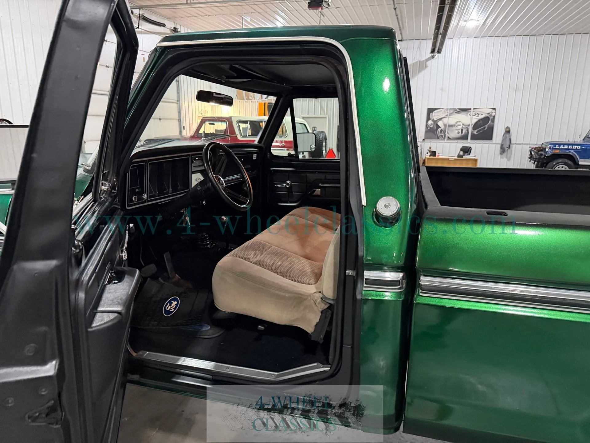 1977 Ford F-150 Short Box Ranger
