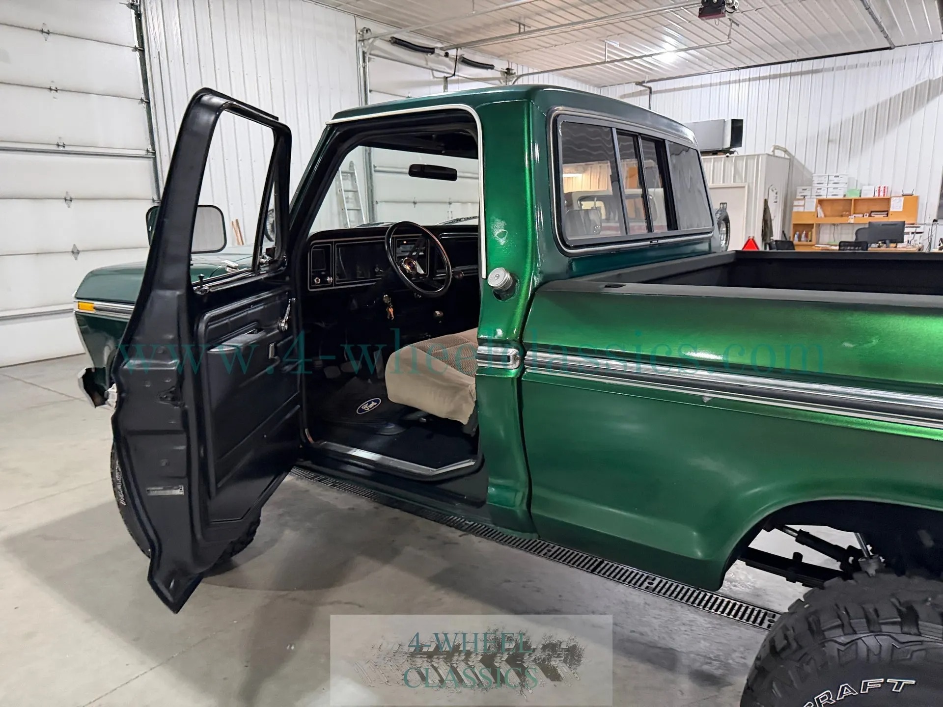 1977 Ford F-150 Short Box Ranger