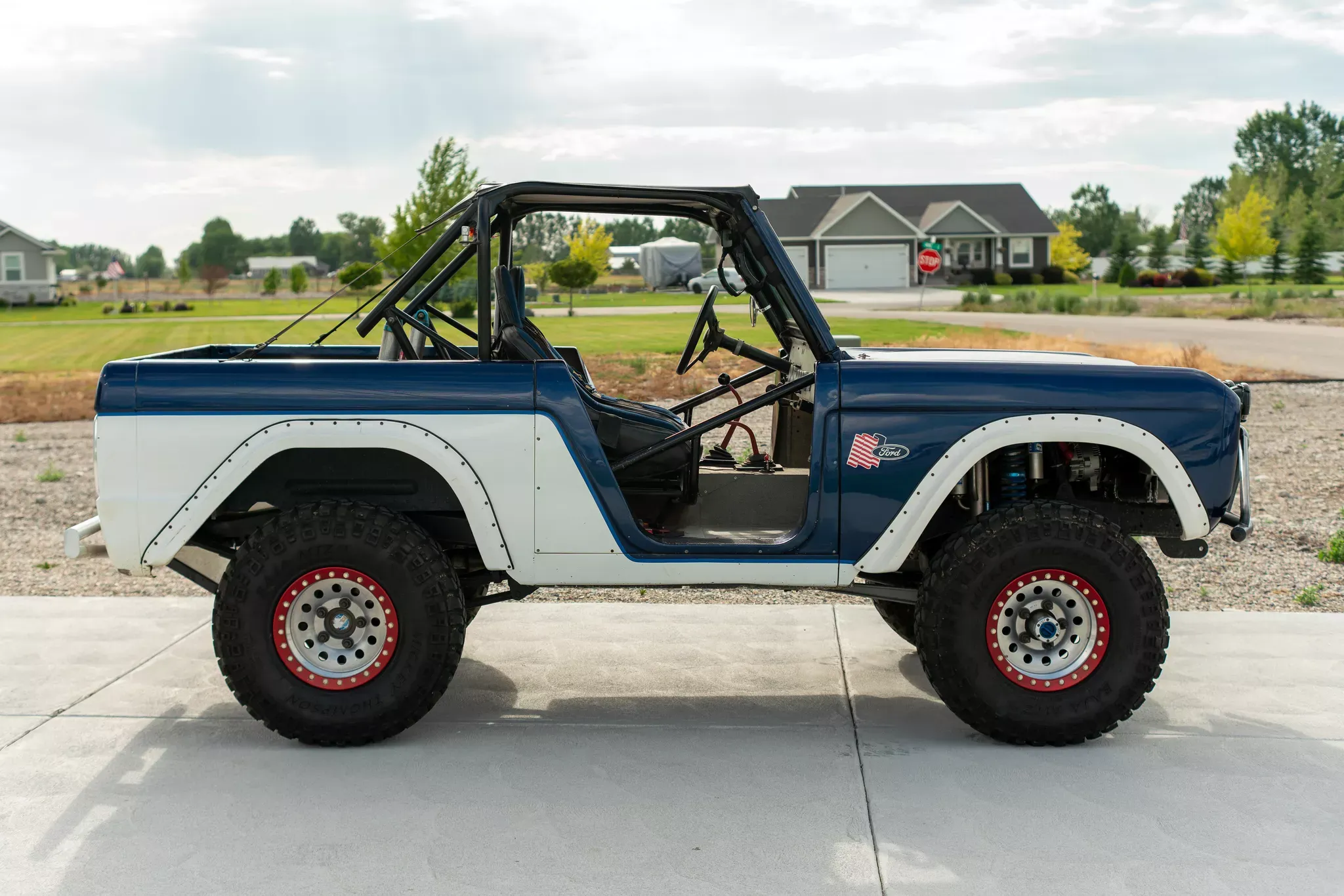 Baja-Ready 1969 Ford Bronco - 4