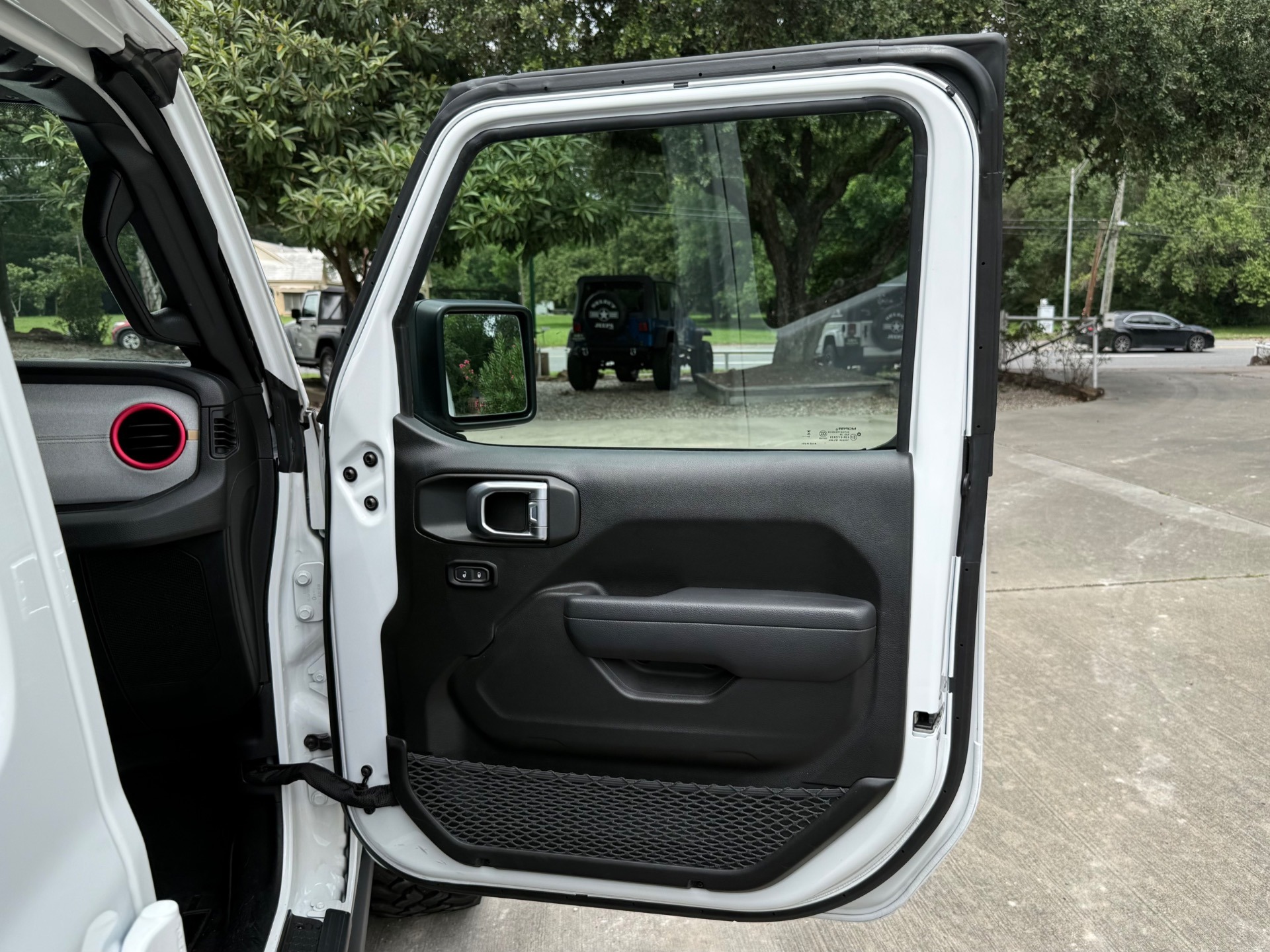 2024 Jeep Wrangler Willys 4xe