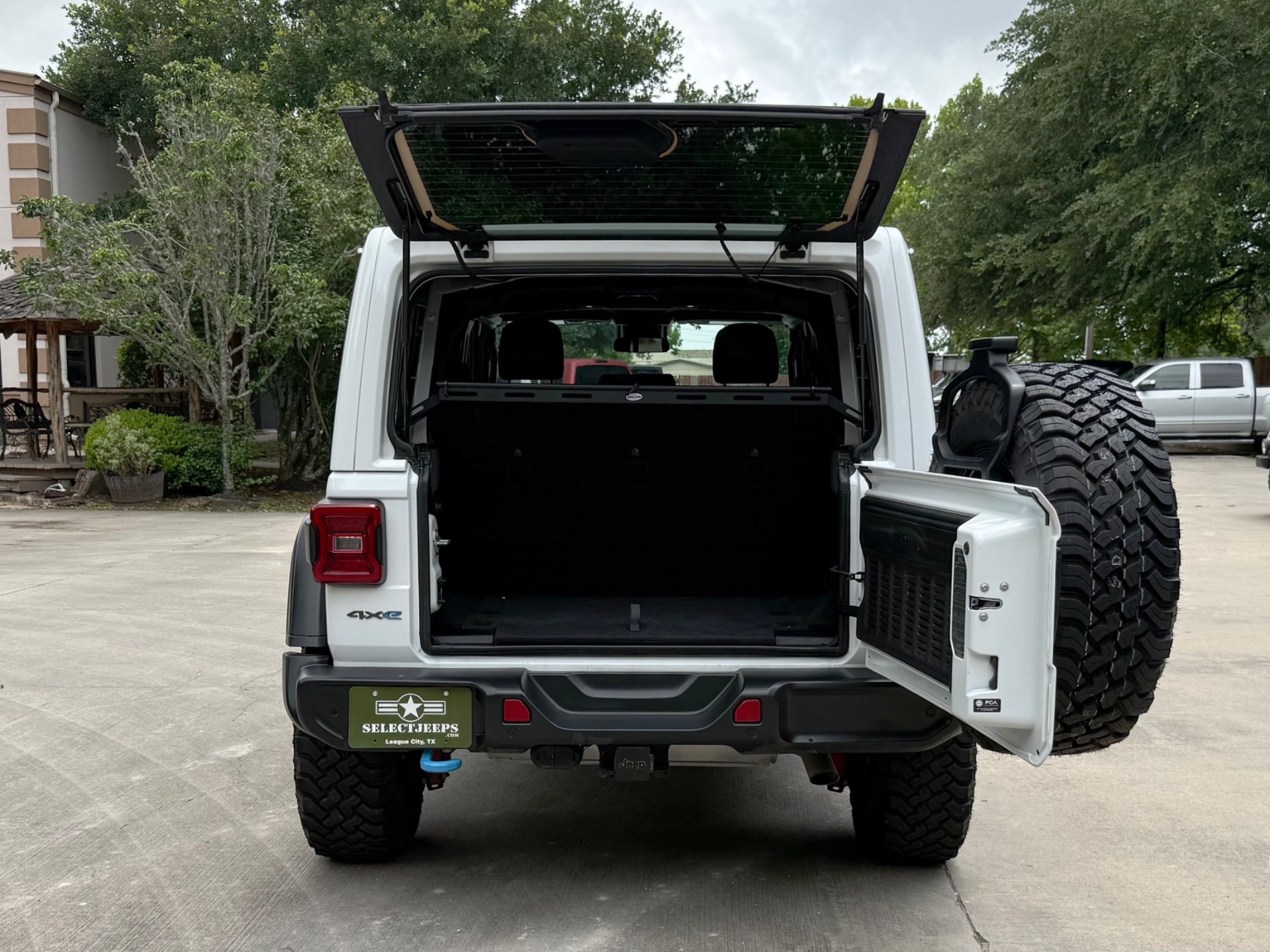 2024 Jeep Wrangler Willys 4xe