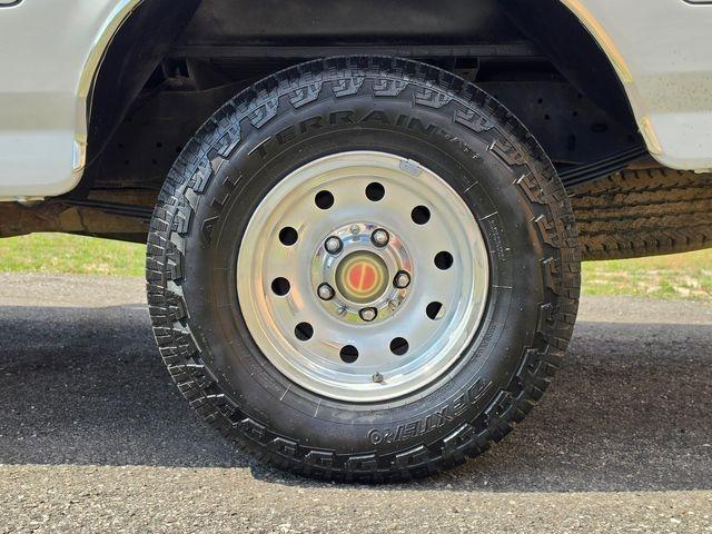 1994 Ford F-150 XLT SWB