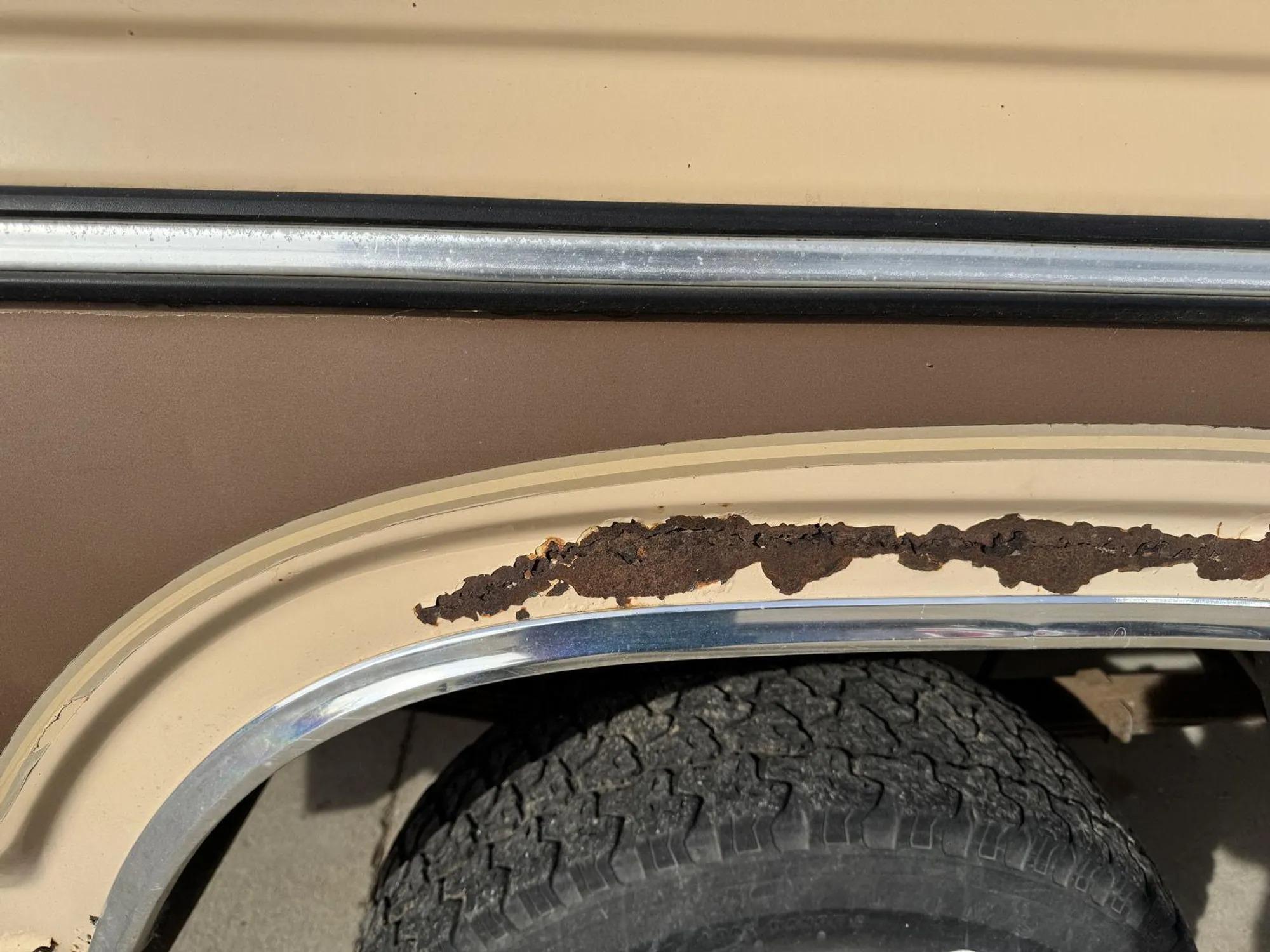 1985 Ford F-150 XLT Lariat 4×4