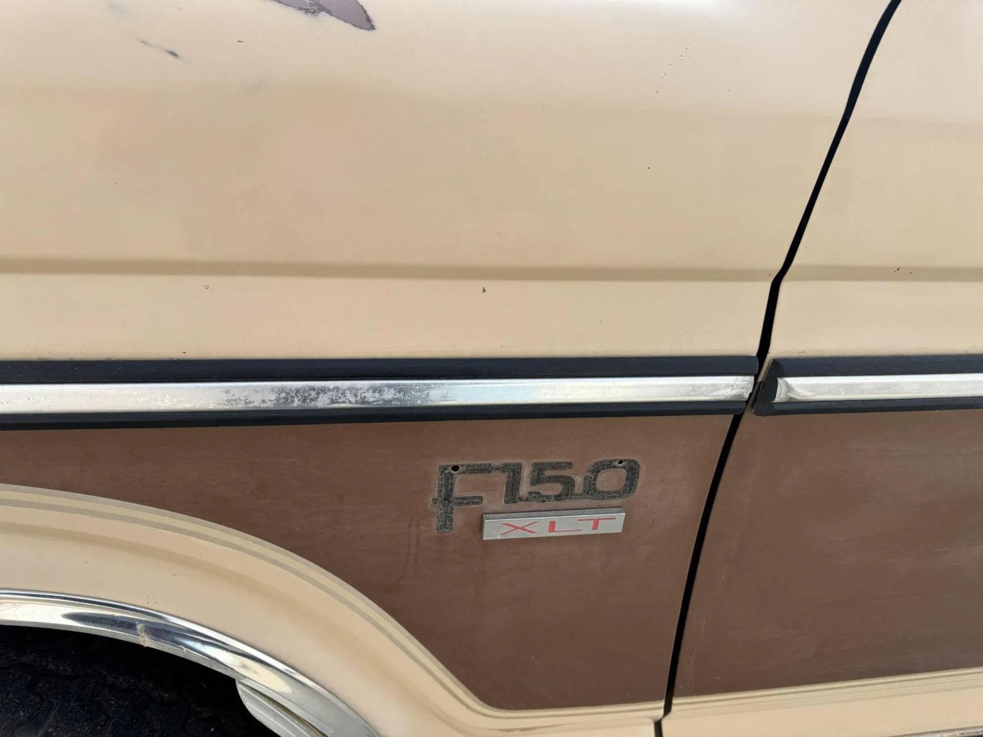 1985 Ford F-150 XLT Lariat 4×4