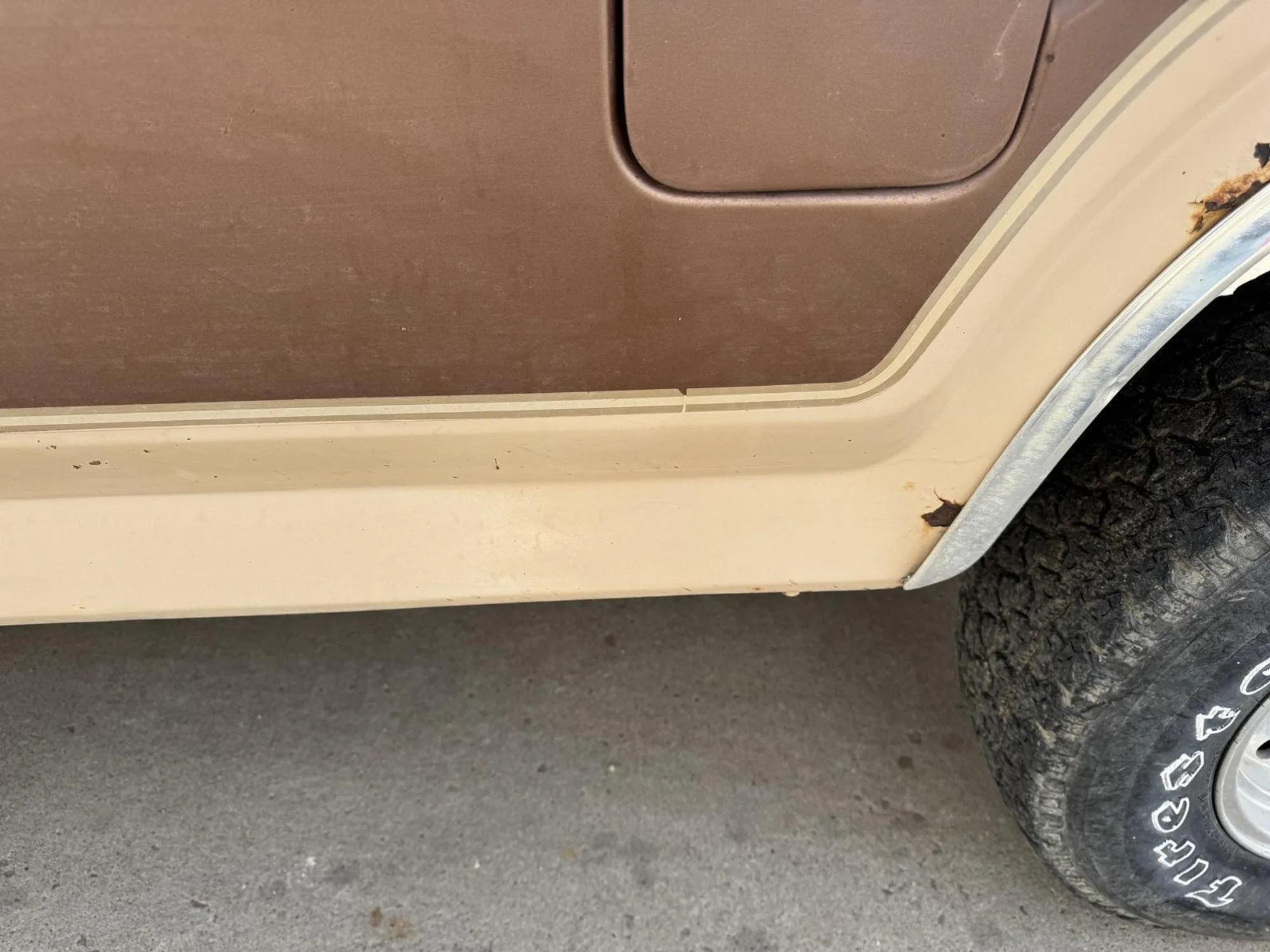 1985 Ford F-150 XLT Lariat 4×4