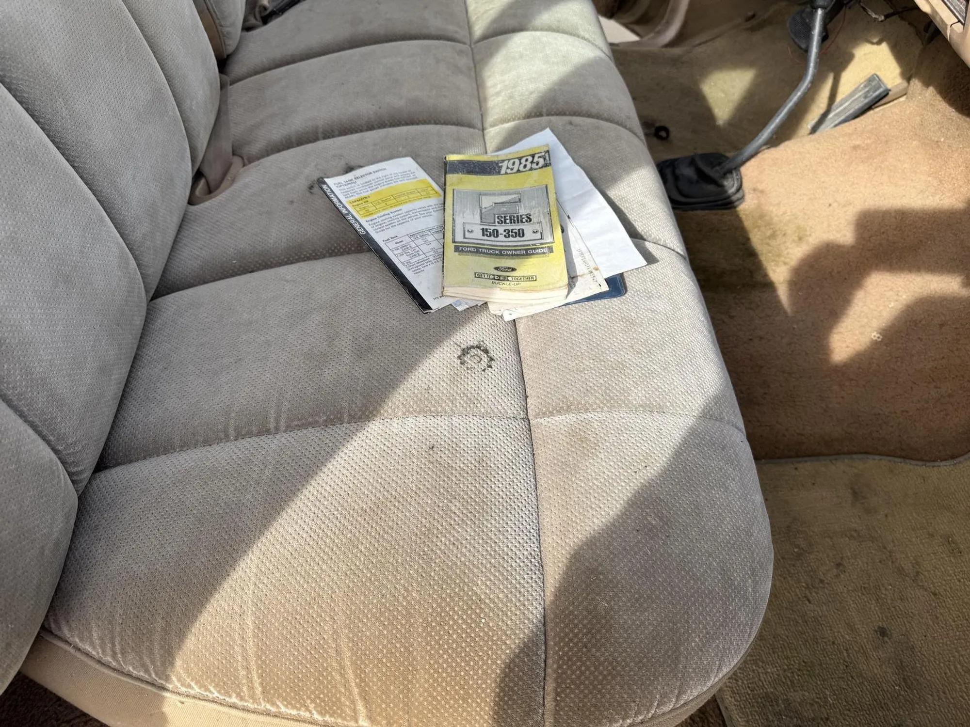 1985 Ford F-150 XLT Lariat 4×4