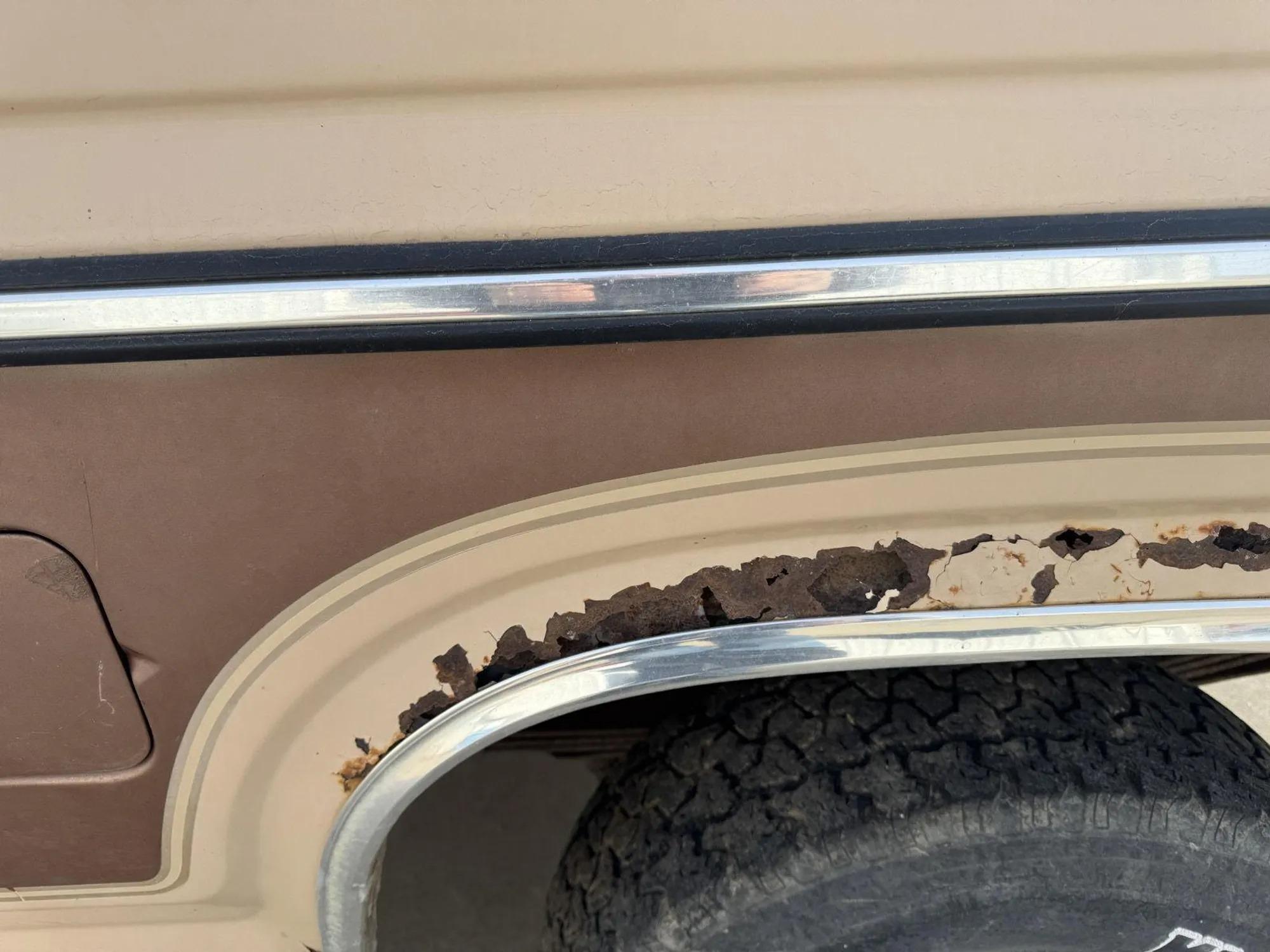 1985 Ford F-150 XLT Lariat 4×4