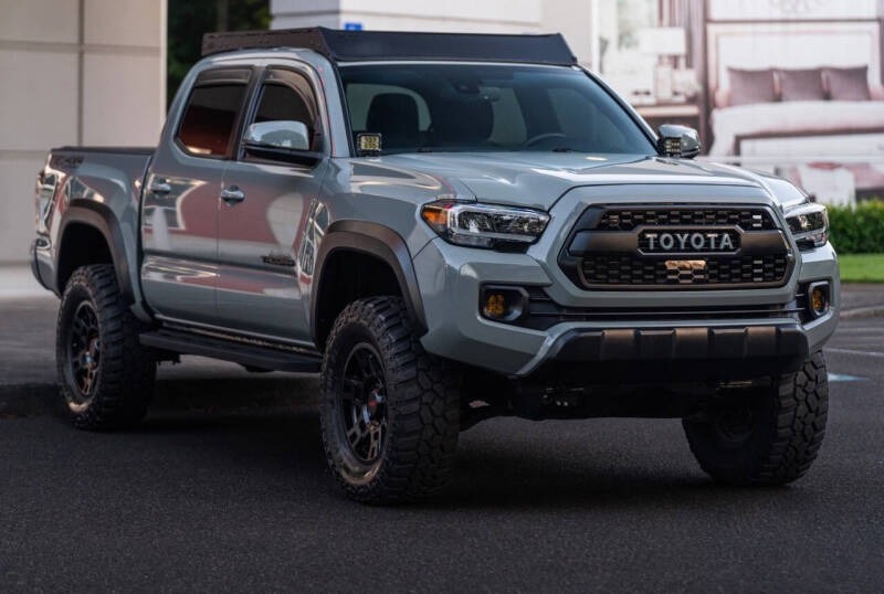 2022 Toyota Tacoma TRD Off-Road - 3