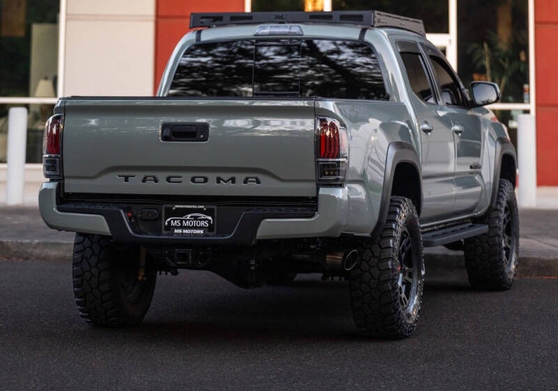 2022 Toyota Tacoma TRD Off-Road