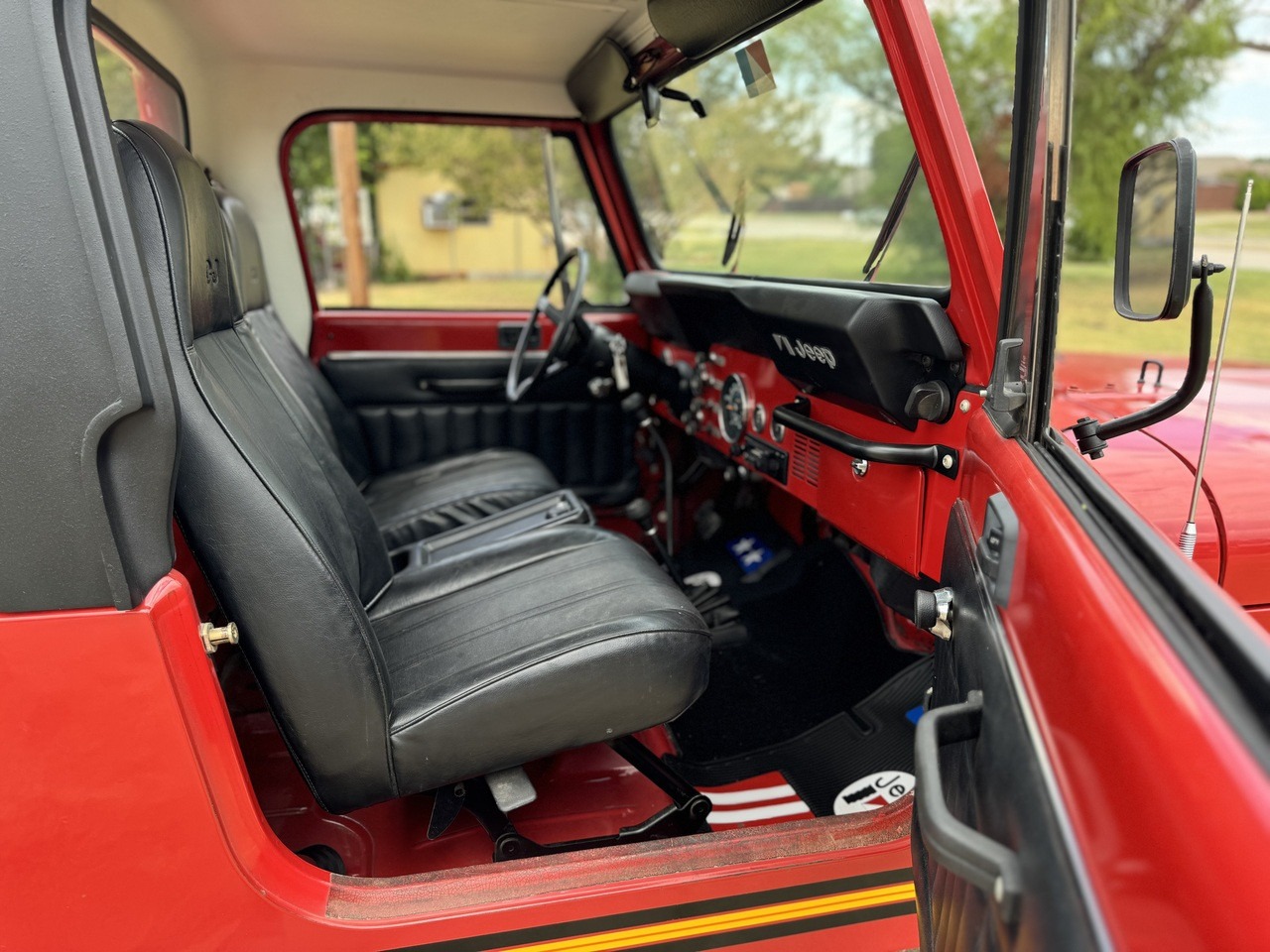 1985 Jeep CJ-8 Scrambler