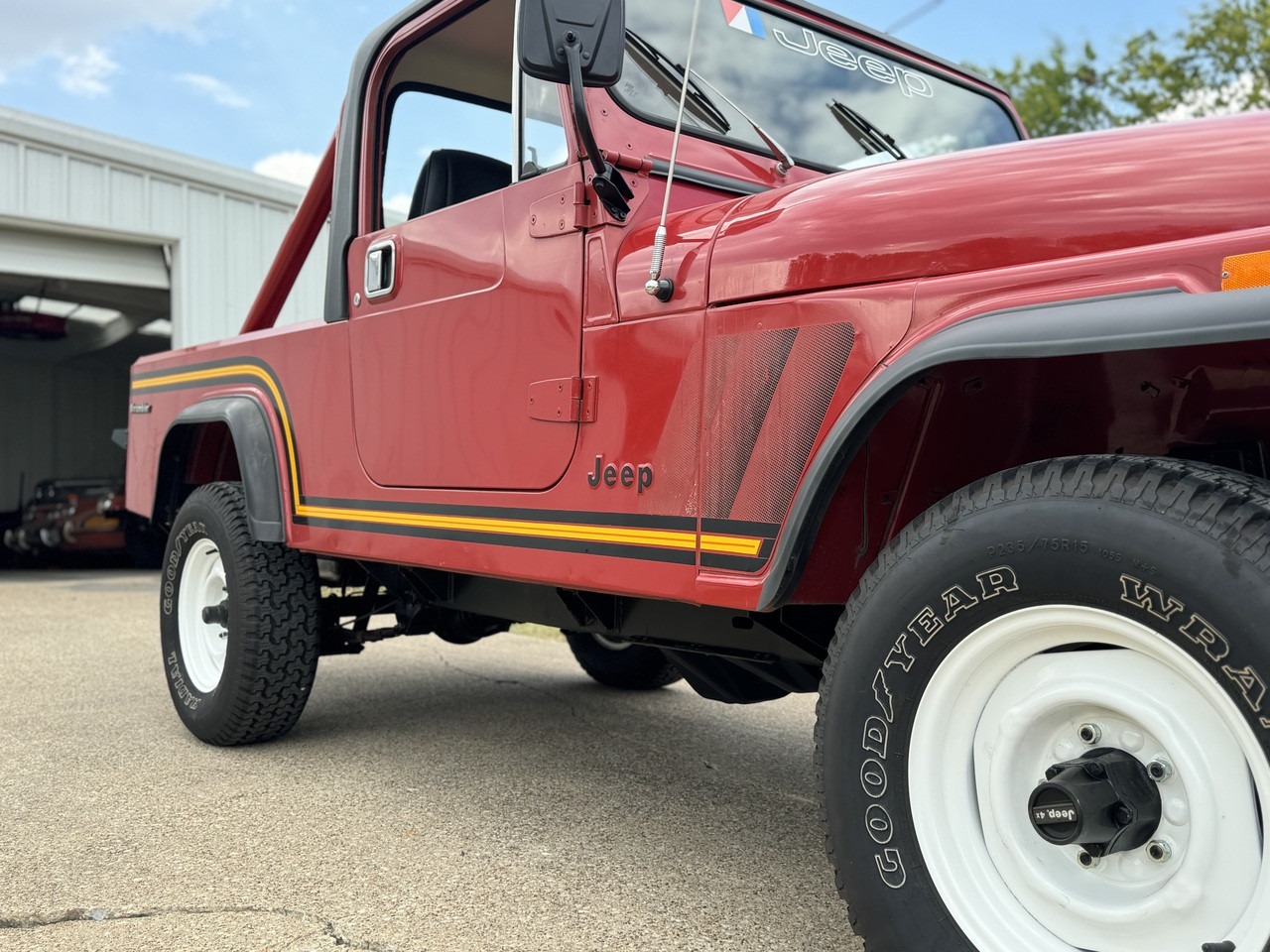 1985 Jeep CJ-8 Scrambler