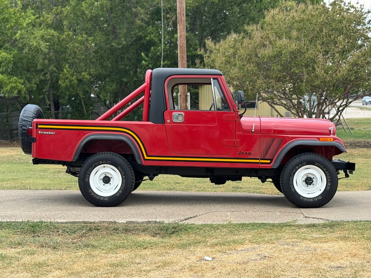 1985 Jeep CJ-8 Scrambler