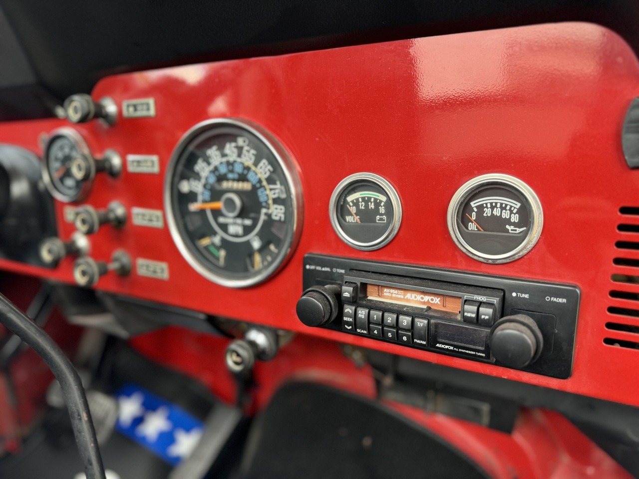 1985 Jeep CJ-8 Scrambler
