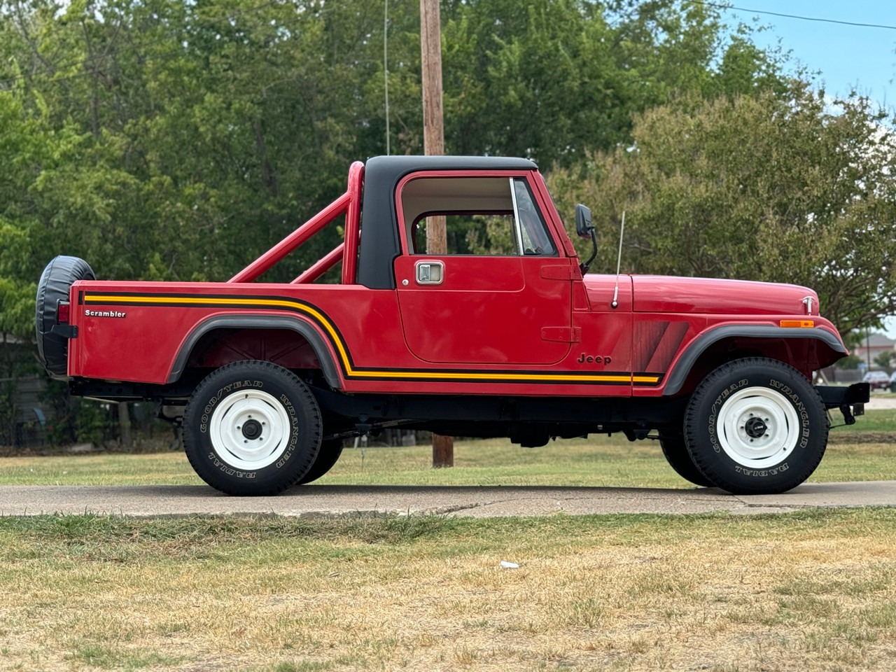 1985 Jeep CJ-8 Scrambler