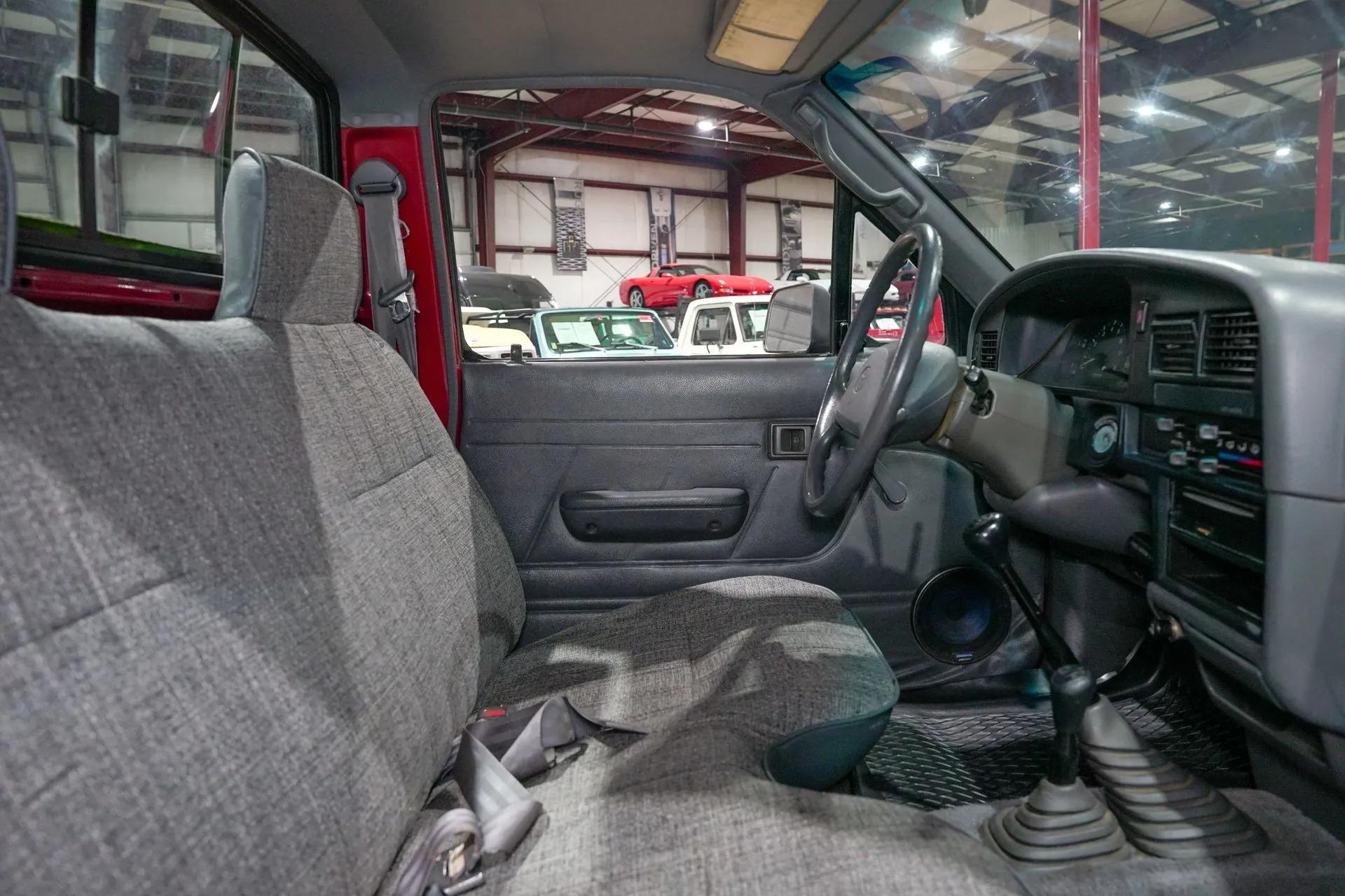 1994 Toyota Pickup DLX