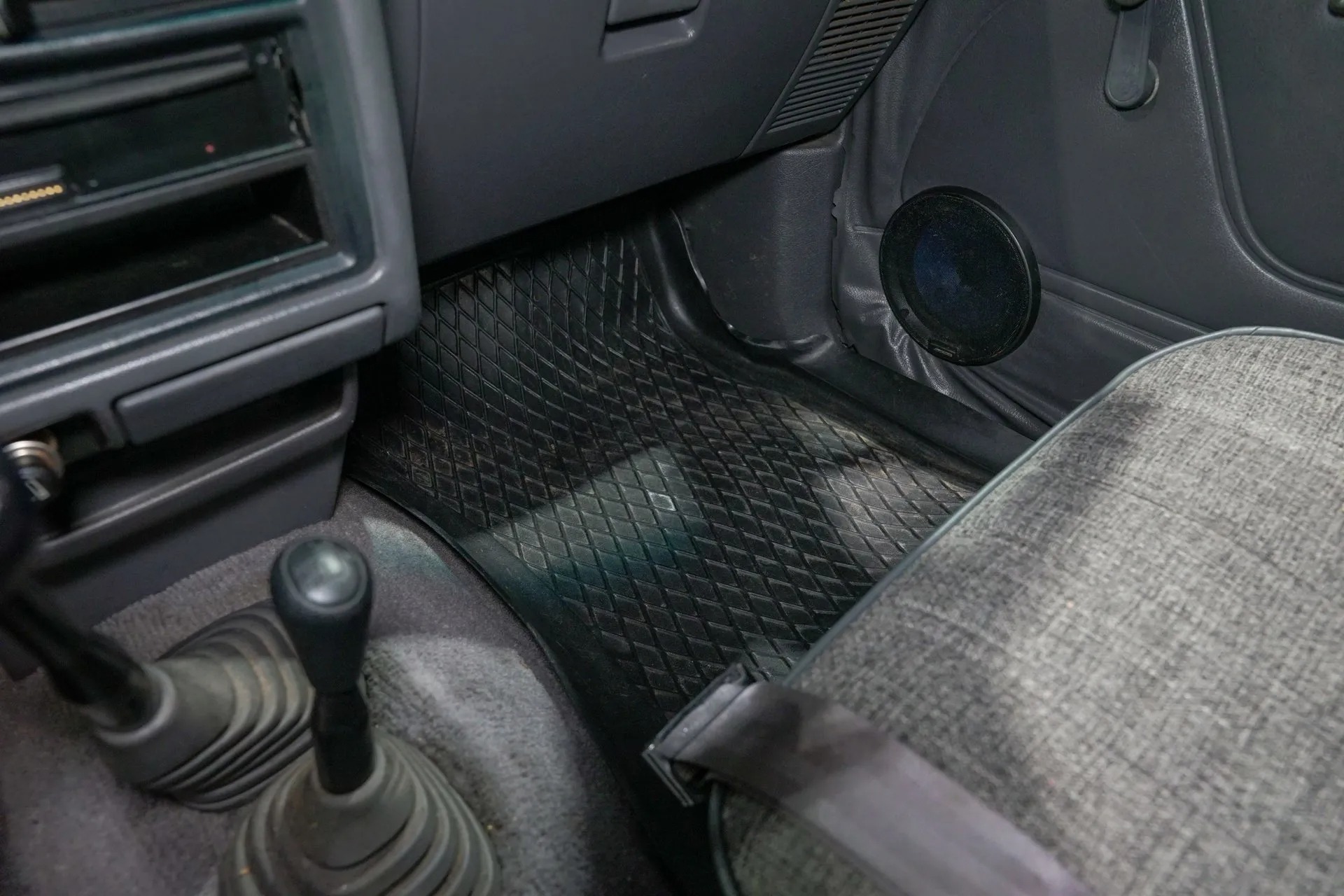 1994 Toyota Pickup DLX