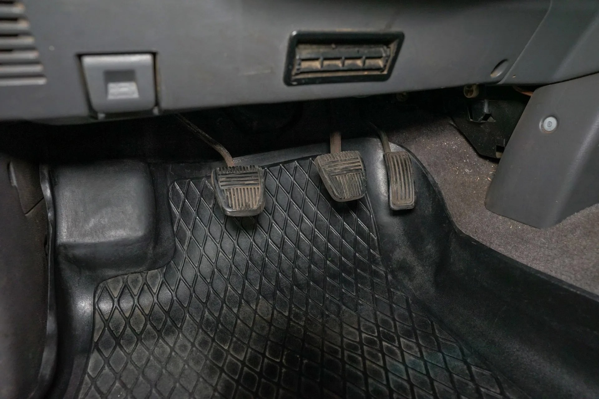 1994 Toyota Pickup DLX