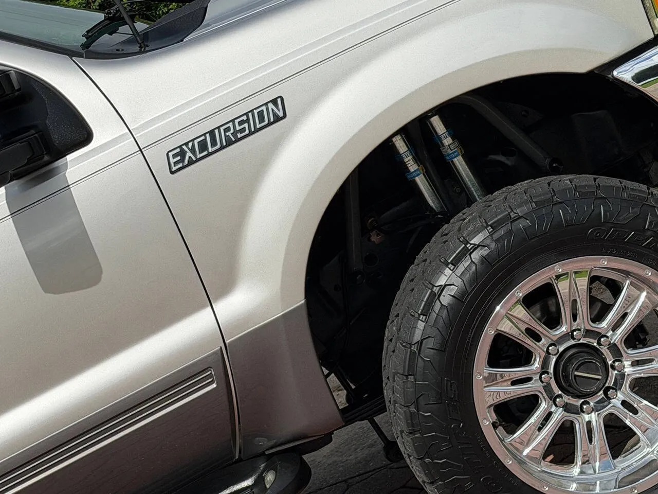 2002 Ford Excursion XLT