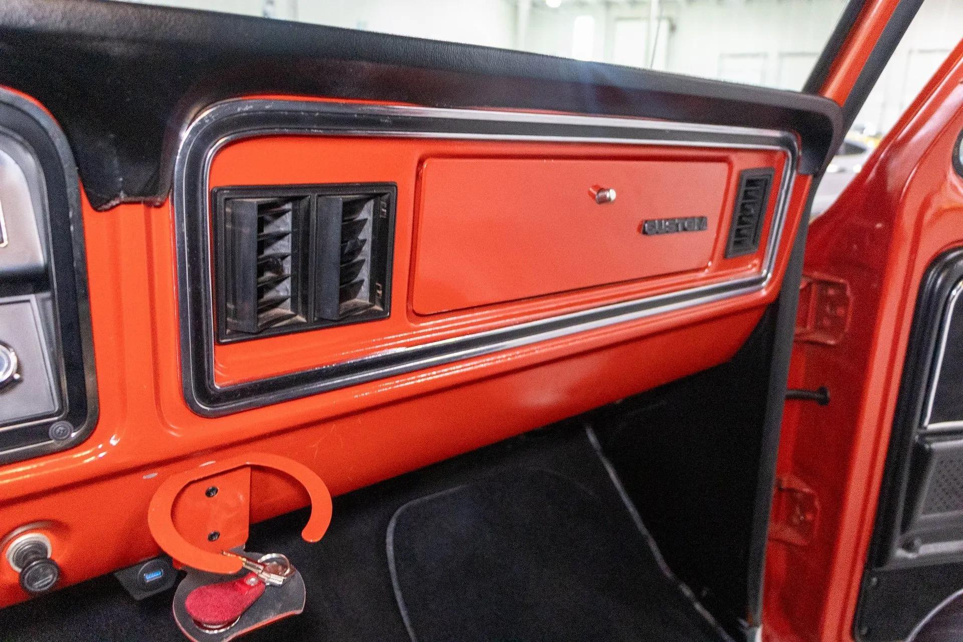 1977 Ford F100 Custom