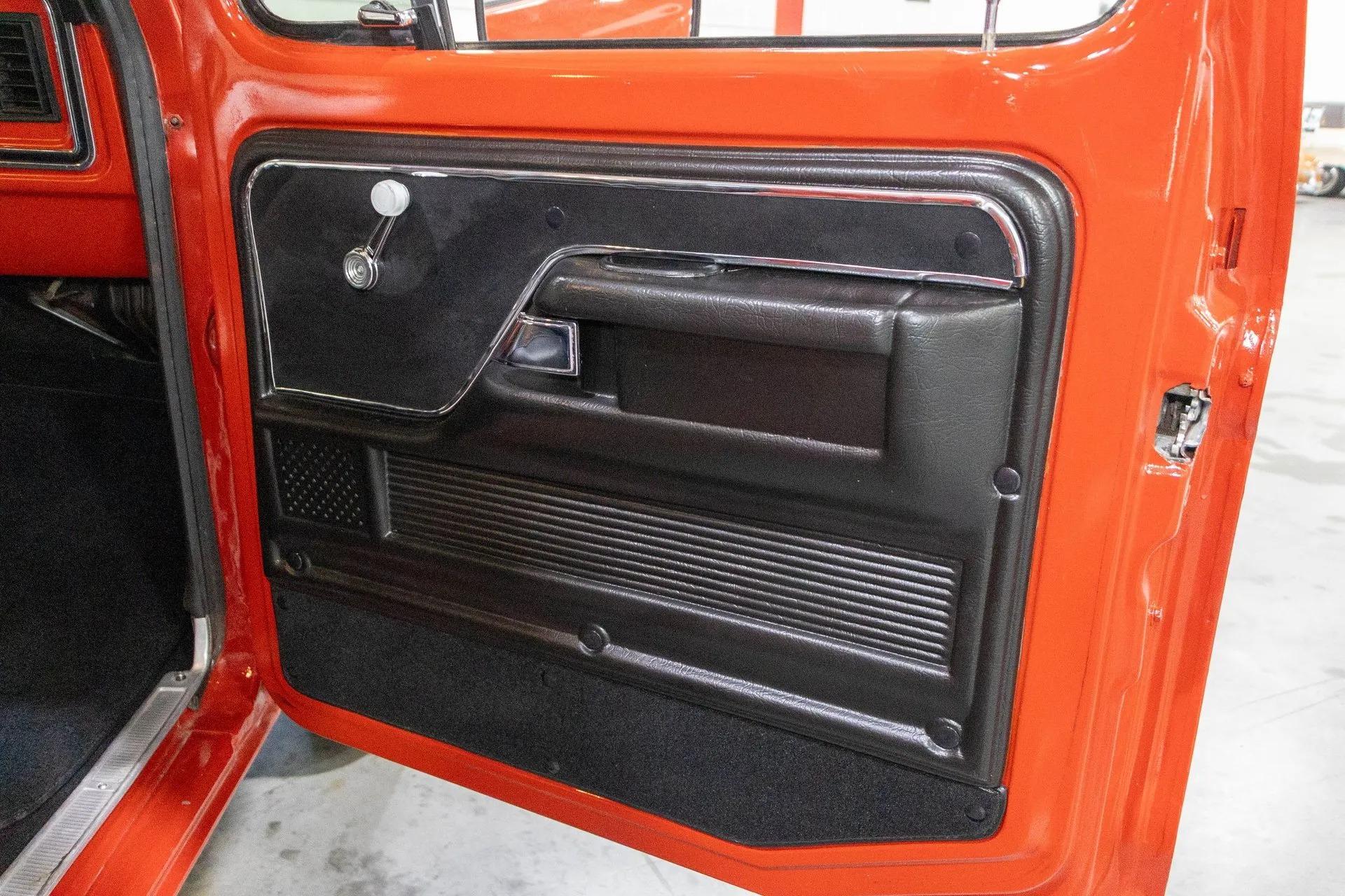 1977 Ford F100 Custom