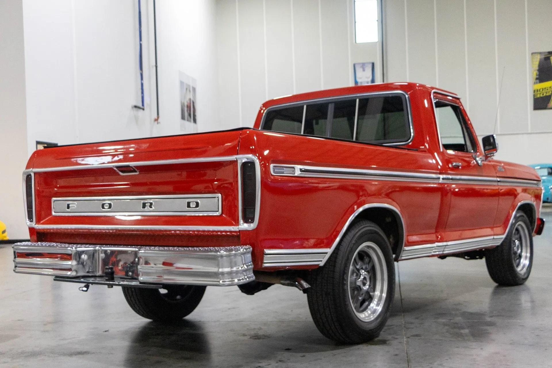 1977 Ford F100 Custom - 5