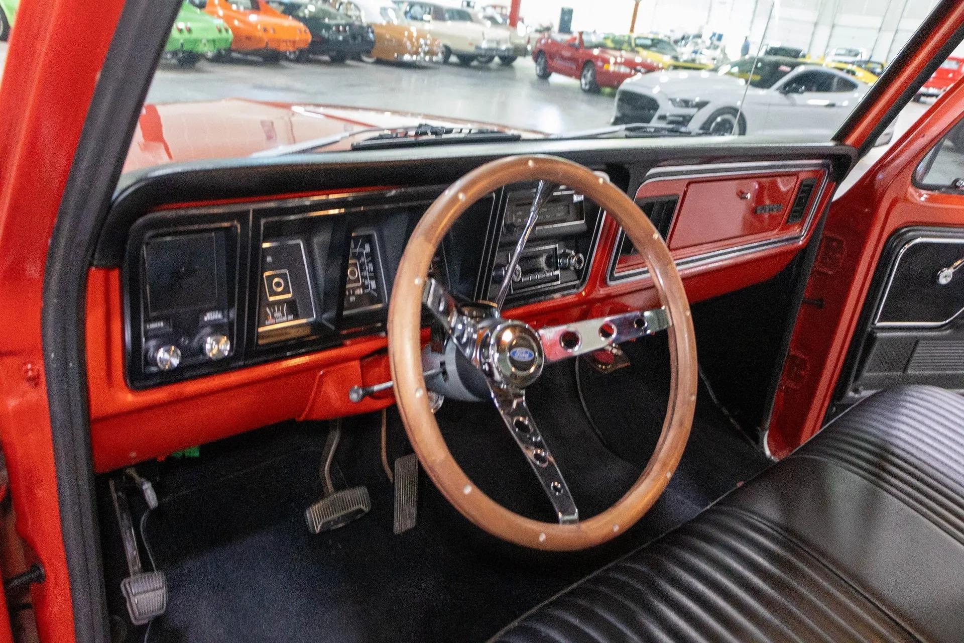 1977 Ford F100 Custom