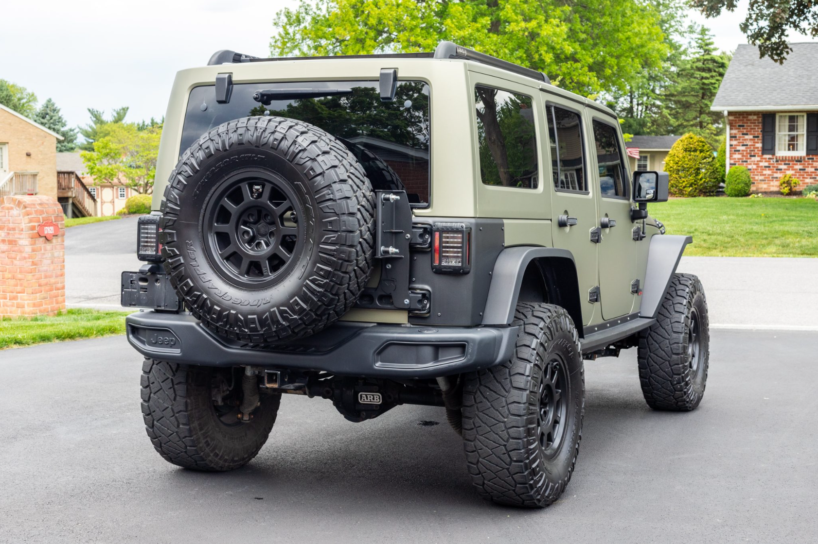 2015 Jeep Wrangler Rubicon Hard Rock AEV JK350 - 4