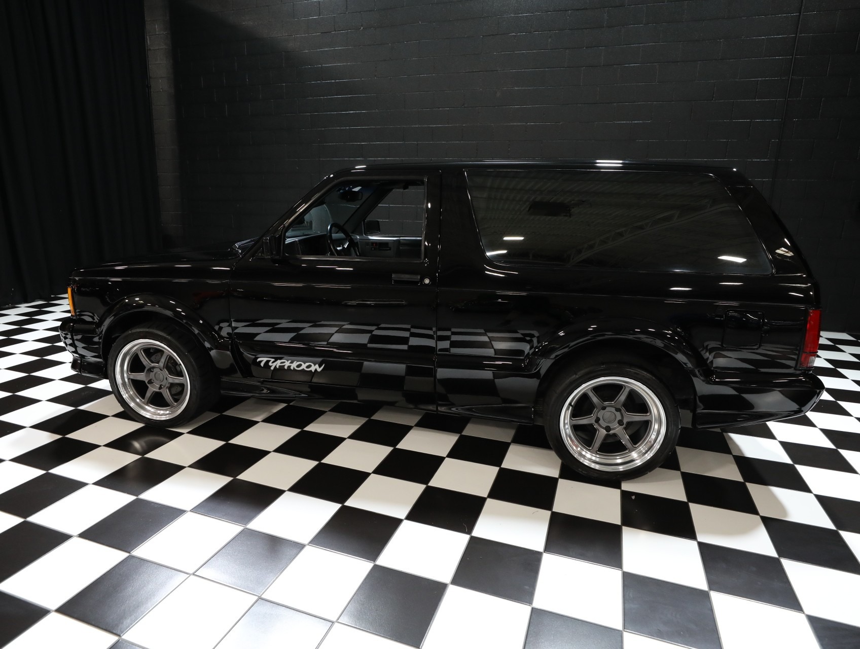 1993 GMC Typhoon