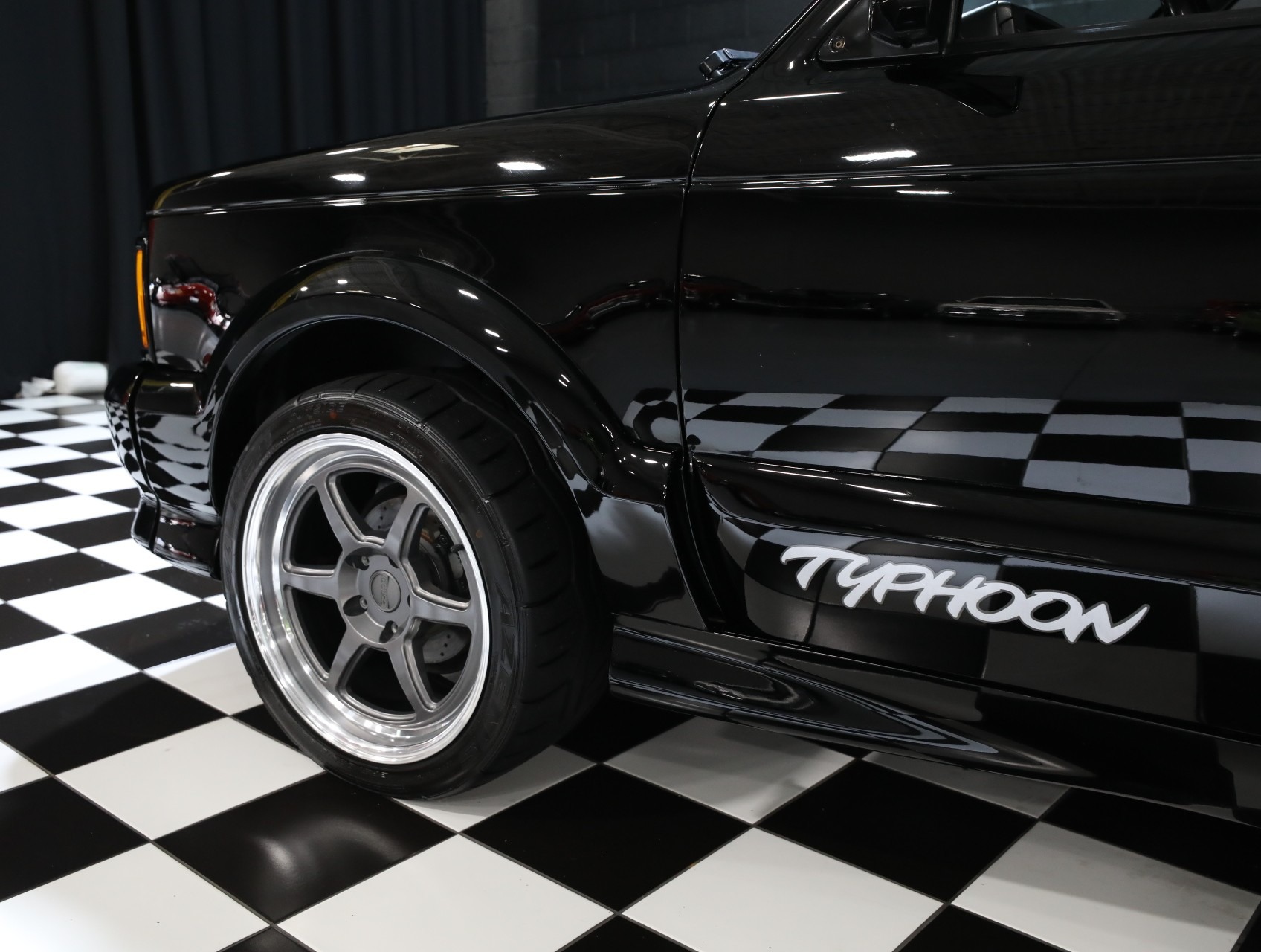 1993 GMC Typhoon