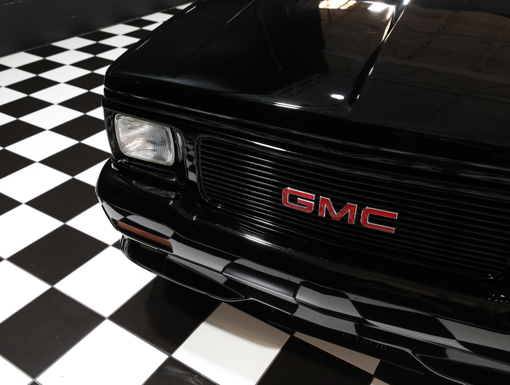 1993 GMC Typhoon