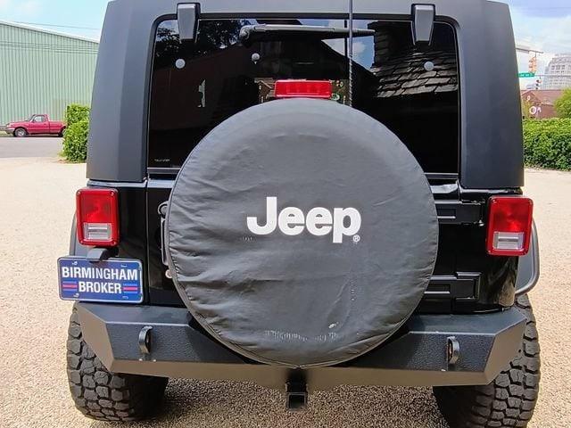 2010 Jeep Wrangler Sahara
