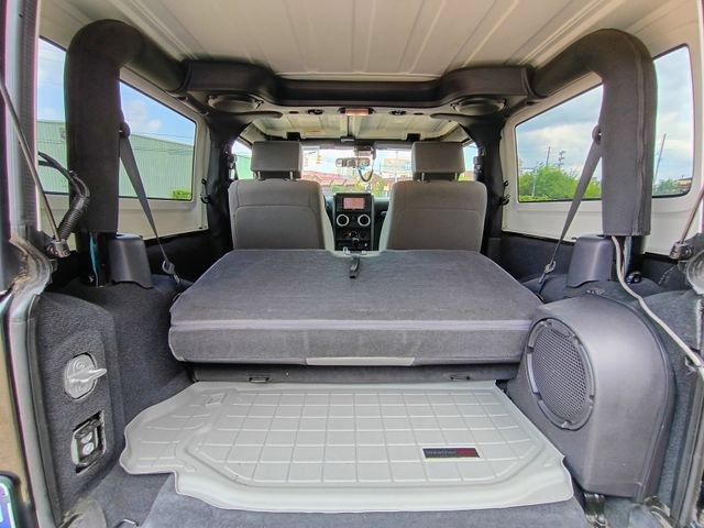 2010 Jeep Wrangler Sahara