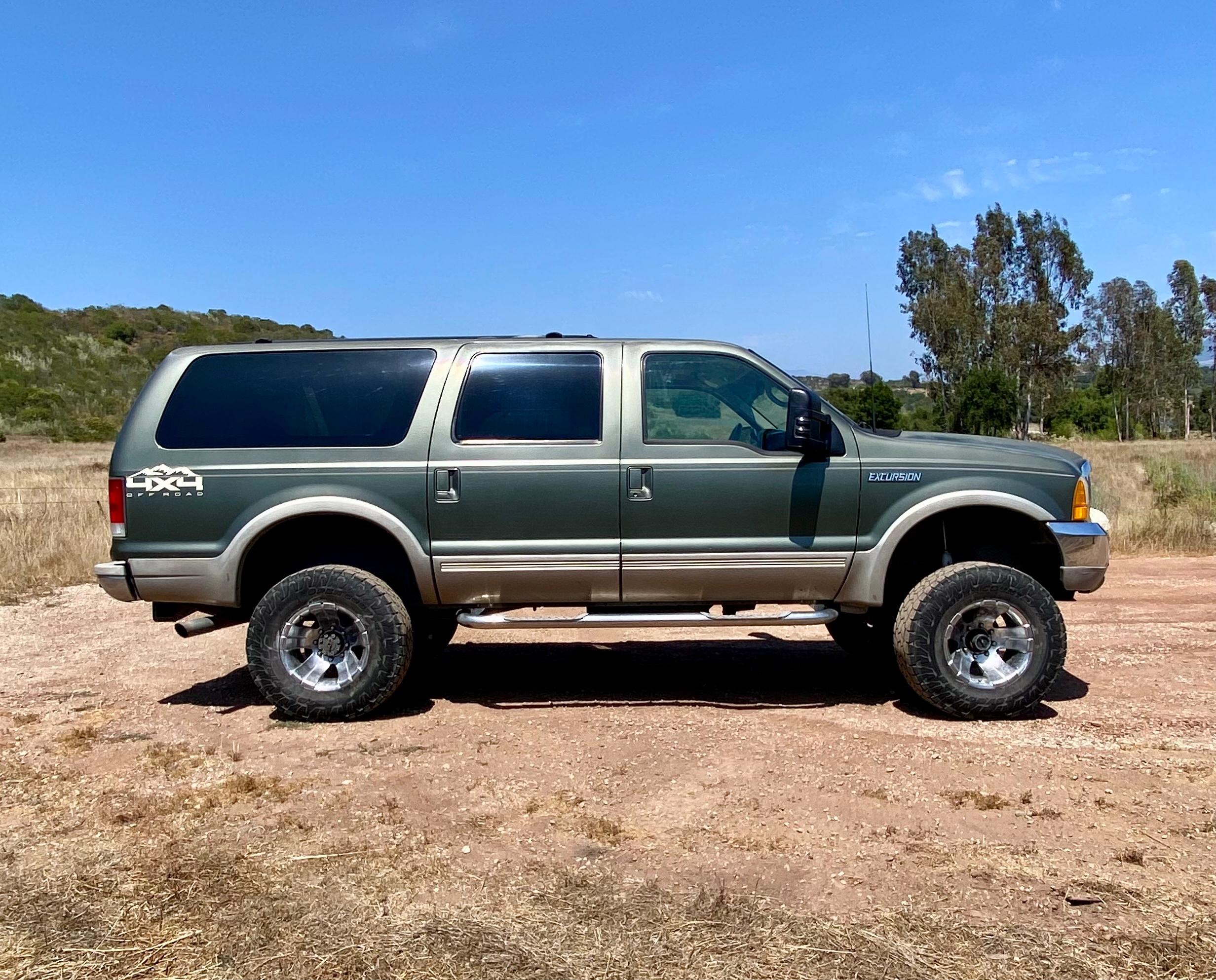  Ford Excursion
