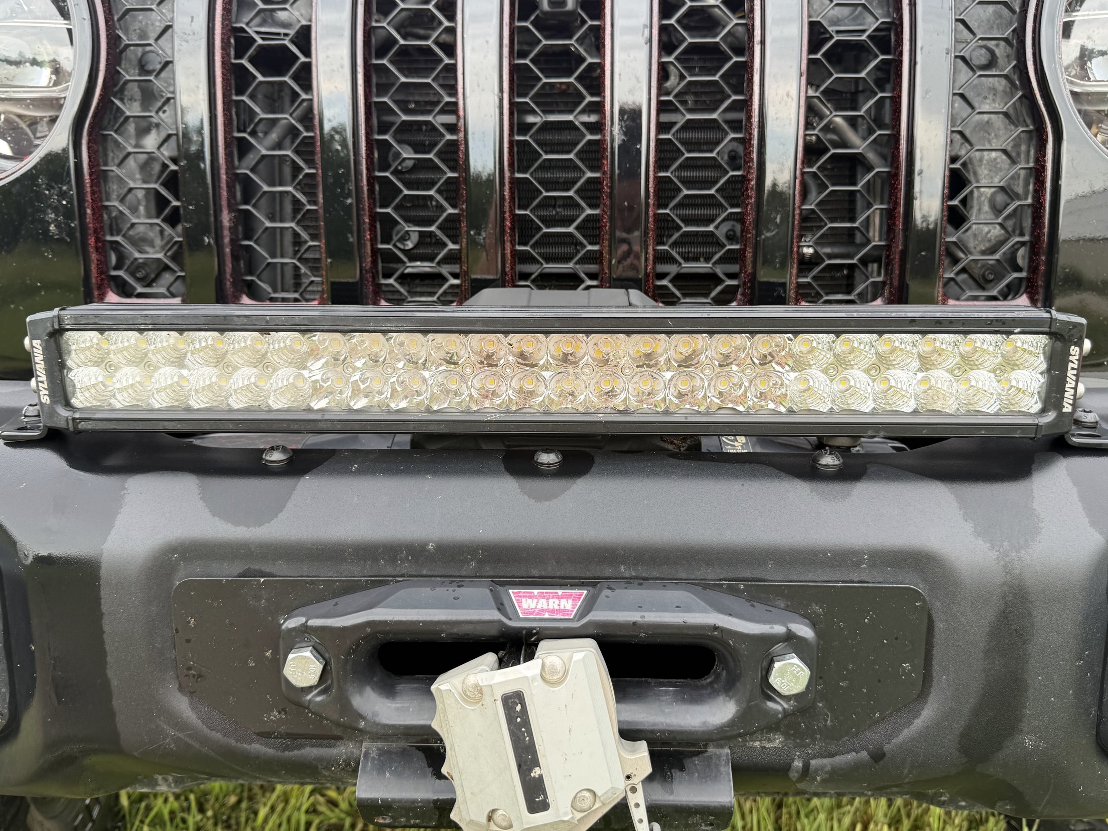 HEMI V8-Powered 2022 Jeep Gladiator