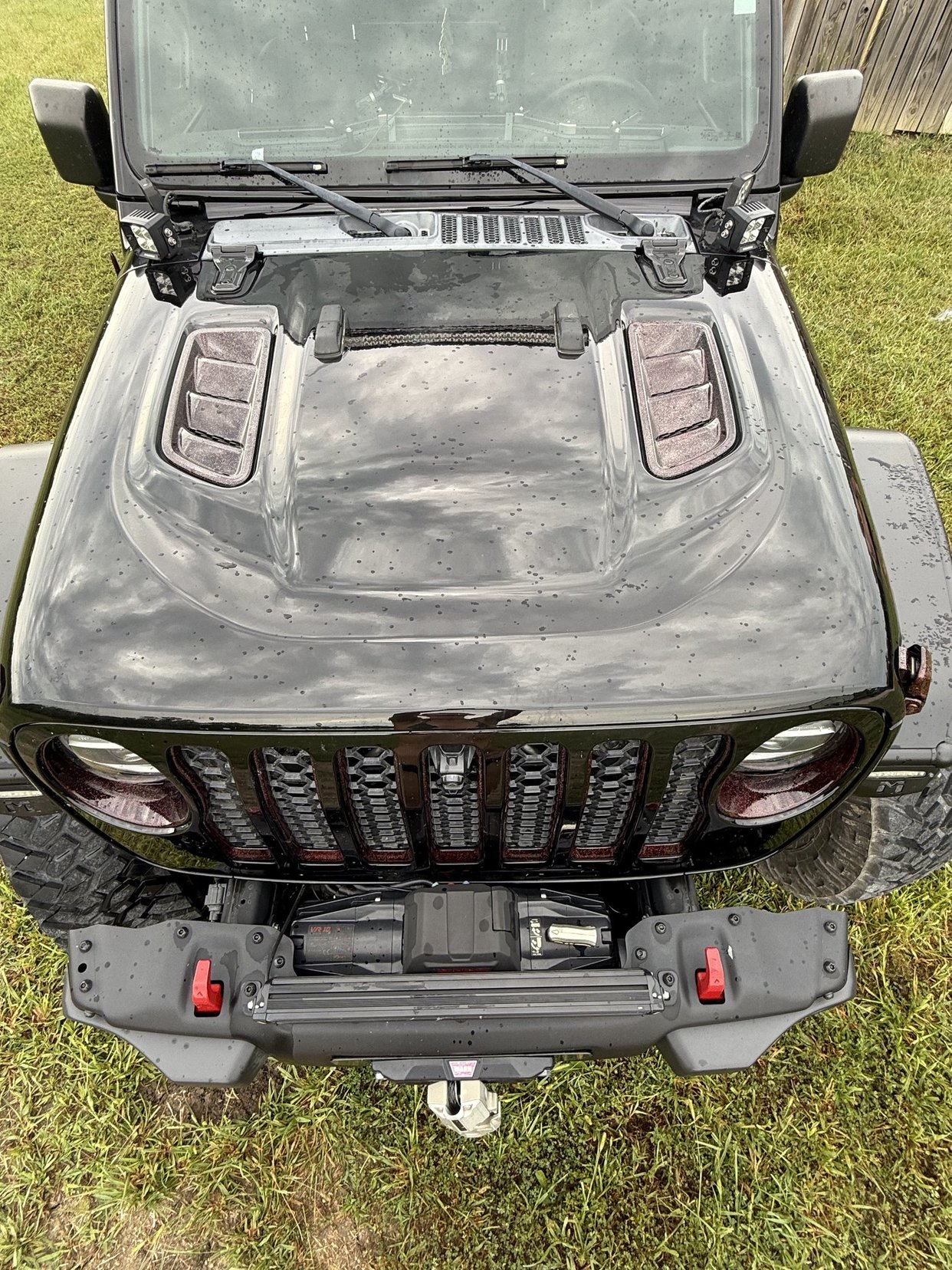 HEMI V8-Powered 2022 Jeep Gladiator