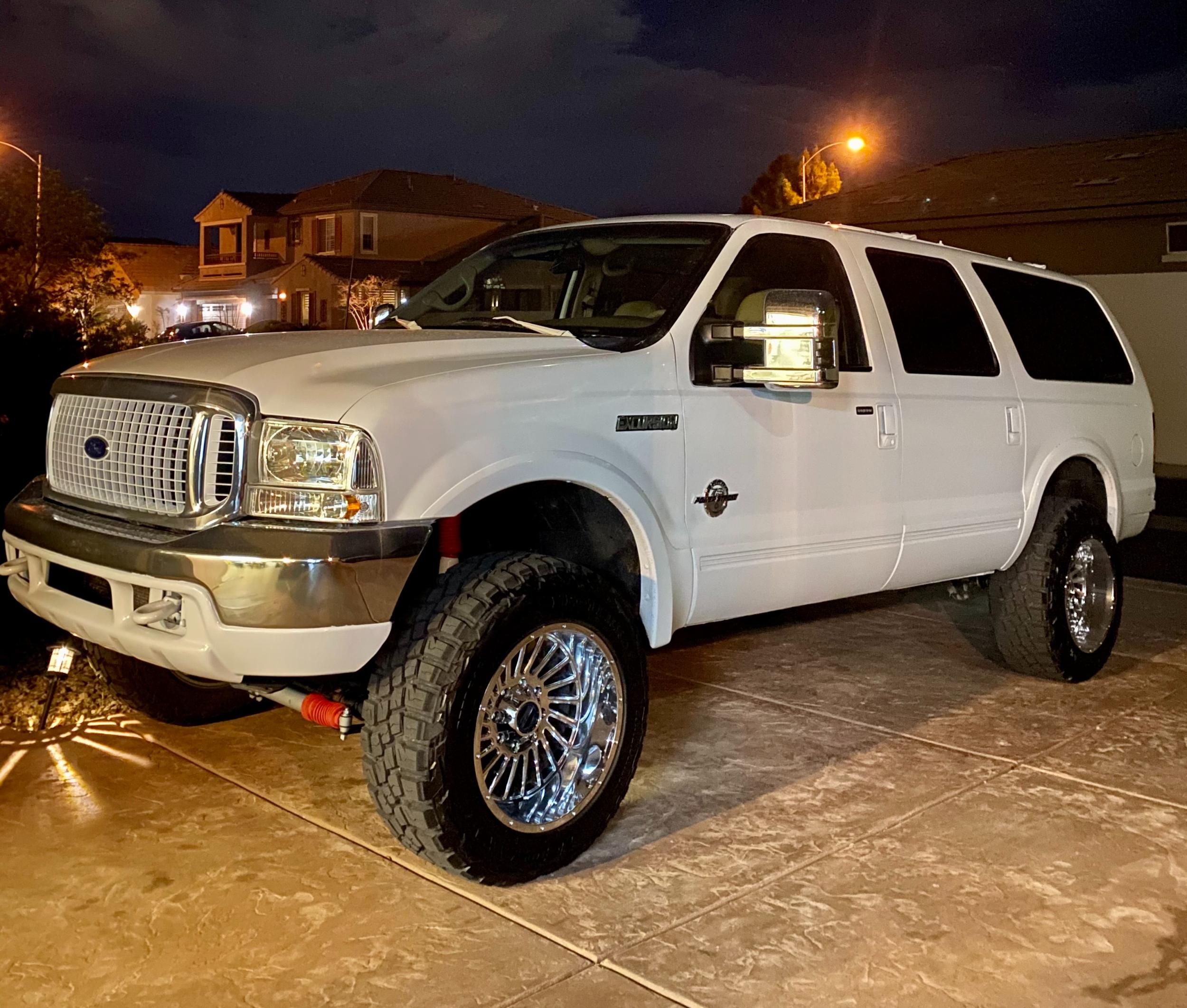  Ford Excursion