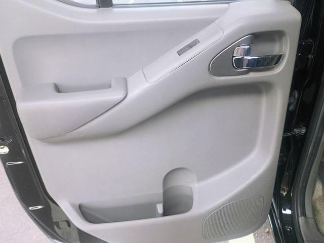 2013 Nissan Frontier SV