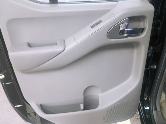 2013 Nissan Frontier SV