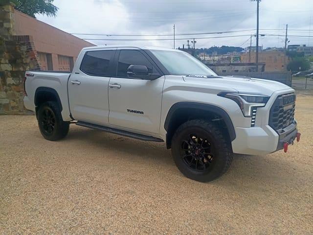2024 Toyota Tundra Limited HV
