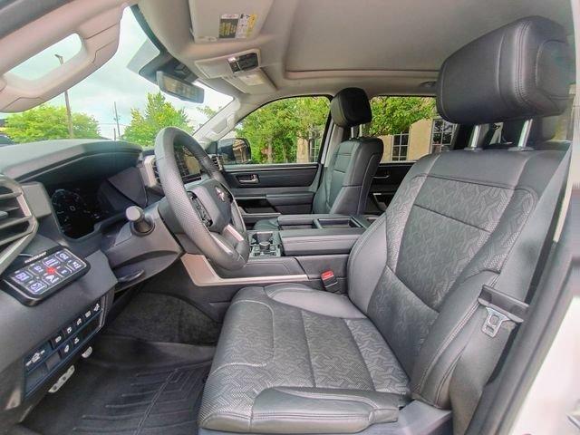 2024 Toyota Tundra Limited HV