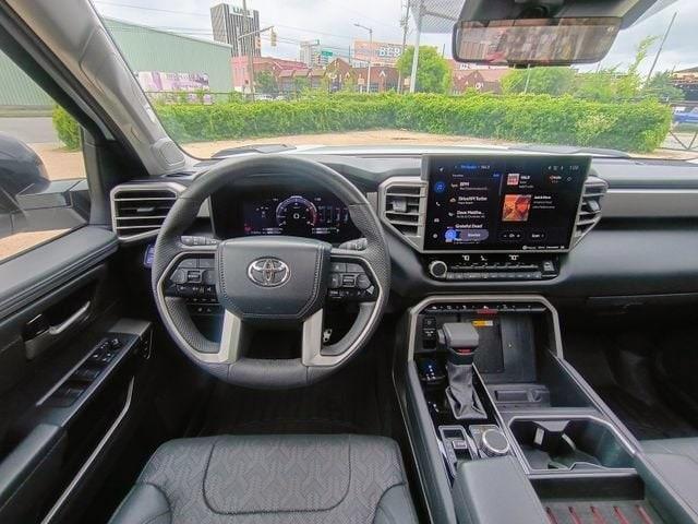 2024 Toyota Tundra Limited HV